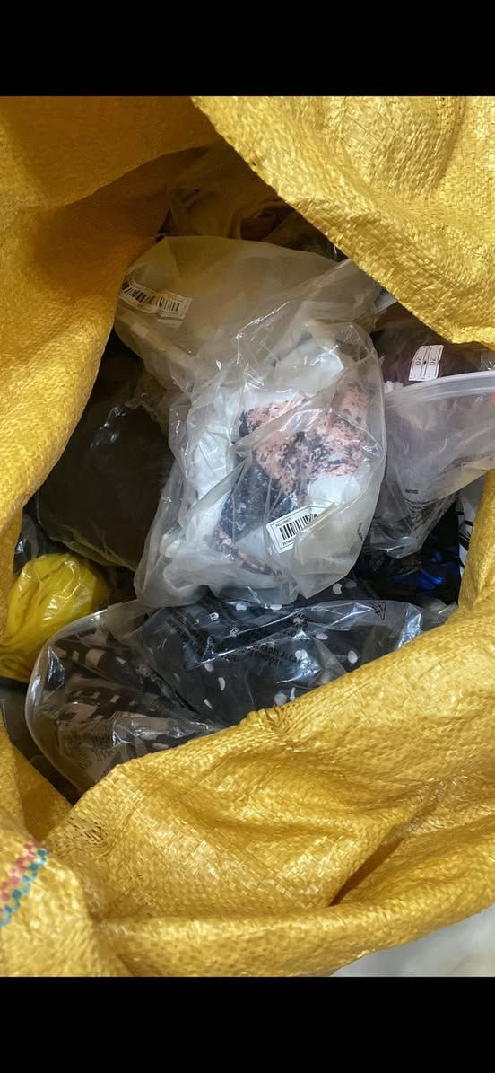 إلى اصحاب المشاريع  محلات بثوث متوفر شليف ملابس وعطور السعر خاص


**إذا كنت صاحب هذا الإعلان وتريد حذفه لأي سبب، رجاءا أرسل رسالة إلى الدعم الفني**