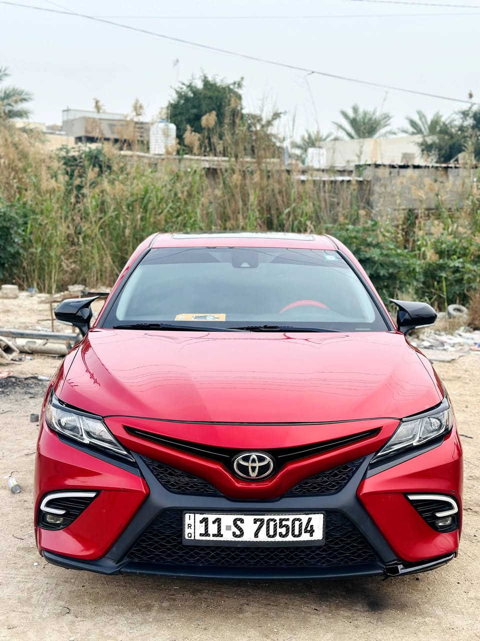 السلام عليكم
تويوتا كامري 2020 للبيع

فئة se 

السياره فول للاخير 

1- بصمة

2- فتحة سلايد روڤ

3- شاشه كبيره 

4- رادارات

5- تشغيل عن بعد

6- مانع تصادم توقف ذاتي

7- نقط عمياء

8- 4 سلندر /2500 / سي سي

9 - كشنات جلد 

10- شاحن واير ليس

11- تدفئة بالمرايات ( مانع ضباب)

12- تحذير الخروج عن المسار

وباقي المواصفات المعروفه بالكامري
وضايف الها كماليات جماليه 

السياره حادثها خلفي مواضح بالصور

صبغ 3قطع بدون تبديل جاملغ الايسر وقبق جنطه الجاملغ الايمن خلفي صابغي ملاون مابي حادث 

السياره جاهزه من كل النواحي ماشيه 
71 الف كيلو حقيقي استخدام قليل كلش 

السياره شرط تحويل اي وقت تريد 

السعر 175$ ورقه وبيها مجال قليل 

مكان السياره كربلاء 

الاتصال للاستفسار وتسب موجود 
0771 695 6751
