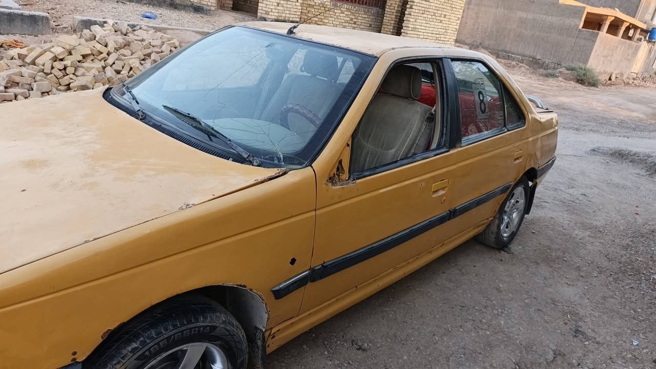 ‏بيجو 2011
‏رقم واسط تحويل ثاني يوم راعيها بالكوت سيارة نظيفة محركها مكفول سيارة قطرة صبغ مابيها تخم تاير جديد دواخل بالصورة مبينات السعر مناسب جداً
‏للأستفسار الأتصال على الرقم  *********** ما بي واتساب
