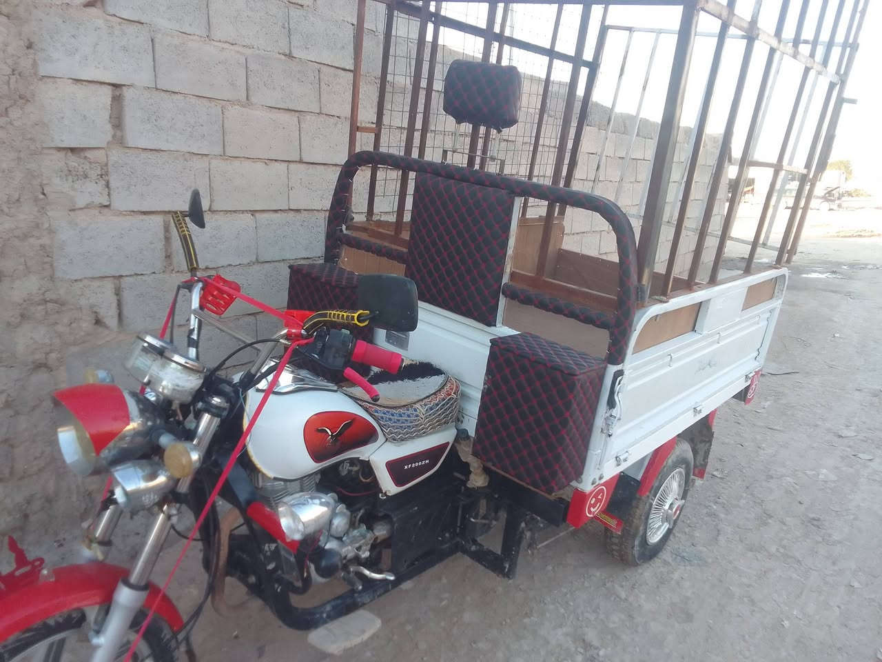 السلام عليكم للبيع 1500///0770 629 0695)
