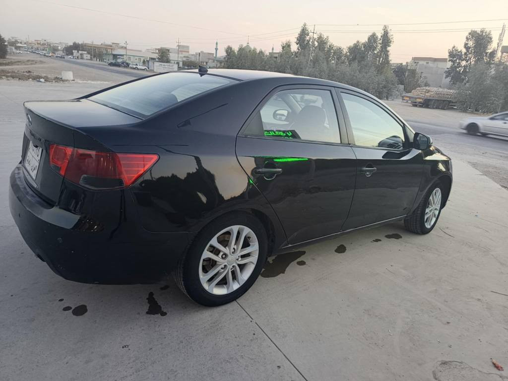 سیراتو ٢٠١١

في جم جمال 
***********
سعر ٩٠ ورقة شمشمل, السليمانية
