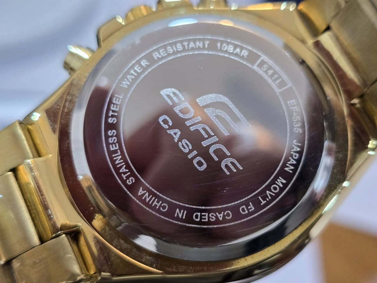 ساعة ماركة......... 
سناتر كله شغال نضام ستوب وج رياضي
 وزن ثقيل لون مينا مميز تاريخ أيام الشهر 
ماكنة ماطور حركة أوتوماتيكية يابانيه كامل ختومات
 اميال لامنوس كامل ملحقاته(تفاصيل داخل فيديو)
السعر عل اول تم 30 ألف مع التوصيل فقط(السعر ثابت)


**إذا كنت صاحب هذا الإعلان وتريد حذفه لأي سبب، رجاءا أرسل رسالة إلى الدعم الفني**