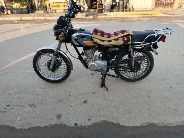 تايگر 2023 للبيع.. 
اوراق.. 
شلعة ومعدل تخبل.. 
دراجة حلوةة يرادلها شوية ترتيبات.. 
مكاني كربلاء الحسينية.. 
بـ«500» وبيها مجال قليل للشراي.. 
*********** اتصال.!
