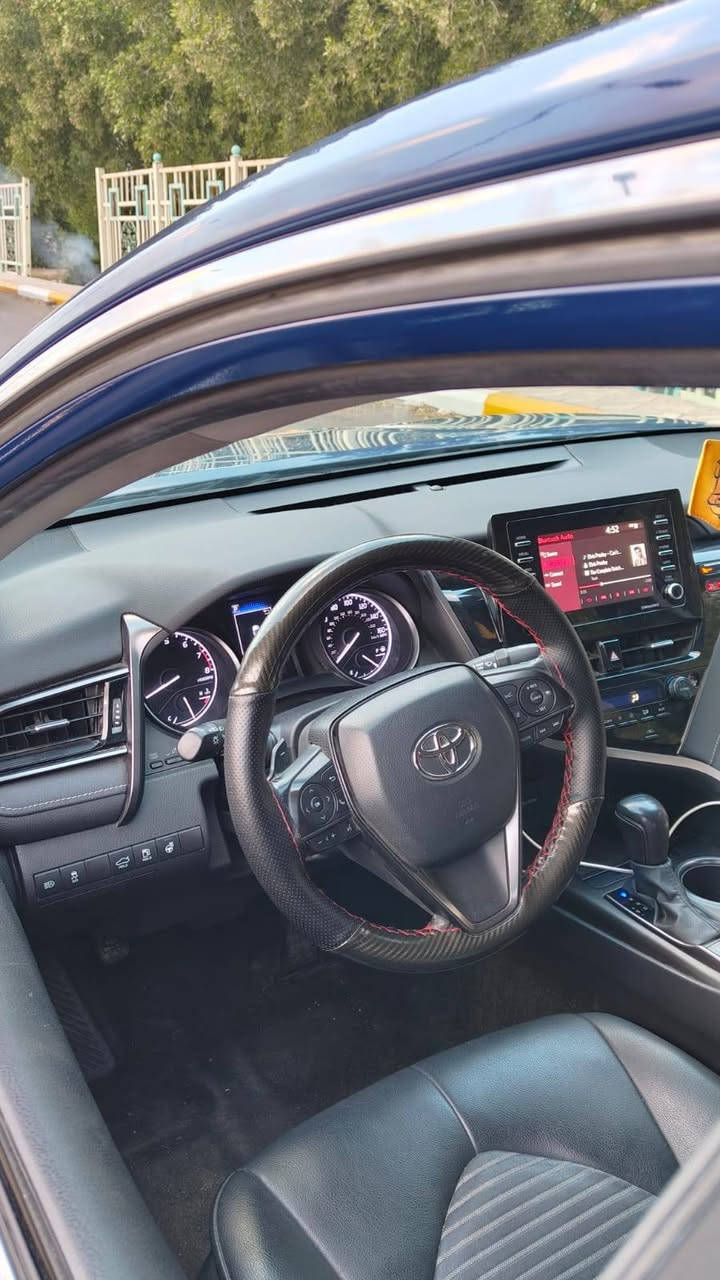 سياره للبيع
النوع كامري 
رقم بغداد
ماشيه 22 كم 
الموديل 23
المكينه 2500
معروفه مواصفات SE
وصور الحادث مرفوق بلمنشور
للإستفسار ***********
