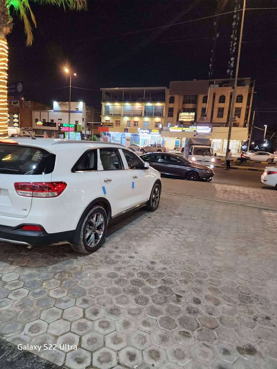 سلام عليكم سورنتو موديل 16 محرك 6 
7راكب 
3قطع تبريد 
خليجي. رقم بغداد مشروع وطني
سنوي الحد 2031 بسمي 
كفاله عمامه من الصبغ وافتح ولتبديل 
ماشيه 124الف
جنطه كهرابئي 
حساس خلفي وامامي 
انارت ترحيب 
شاراه بل مري
3وضعيات قياده 
تحكمات ستيرن
تبريد بيانو 
زراك لايت 

هواي بيه مواصفات ماعده الفور ويل وافتحه
مكان السياره ميسان ناحيت كميت الستفسار 
اتصل*********** بي واتساب

