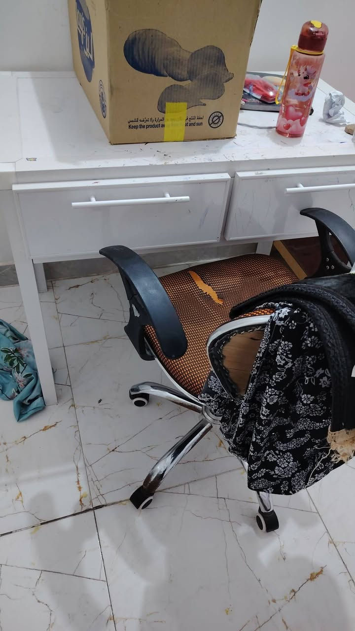 للبيع نضافه فول


**إذا كنت صاحب هذا الإعلان وتريد حذفه لأي سبب، رجاءا أرسل رسالة إلى الدعم الفني**