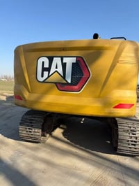 كاتربيلر 320 • حفارة مستعملة • معدات تعدين