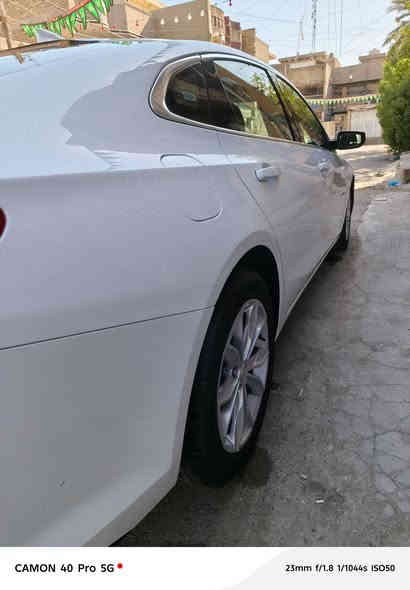 السلام عليكم السلام عليكم 
ماليبو موديل 2024 فئة LT 

سياره بدون لوحات دخول جديد

موصفاته معروفه LT فتحه موجوده

محرك 1500 تيربو

بصمة تشغيل وابواب وصندوق

(تشغيل عن بعد كاميرا خلفية دوارة) (رادار امامي )

(رادار تنبيه خروج من المسار )

(رادار خلفي وحساسات)

(نظام auto stop)

(تبريد قطعتين (امامي وخلفي)

(التبريد الامامي منفصل(مناخي)

(شاشة كبيرة(ايباد)

(نظام كار بلي)

(داتا شو)

(ويل 17)

(كرسي السائق كهرباء)

(تدفئة بالكشنات)

(قيادة ذاتية)

  

السياره ما ناقصه شي حلوه ومرتبه  فول واحد ع 

واحد ماشيه 43الف فقط قابله الزياده سعر ١٣٨

***********

امانة الله سعرها اكثر من هذا بس مستعجل على البيع
