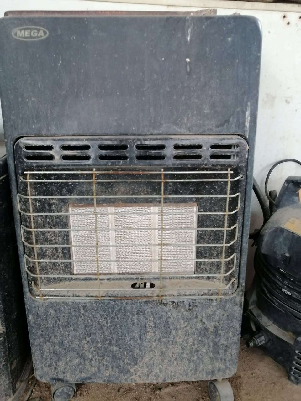 متاح للبيع الخاص موجود ***********
