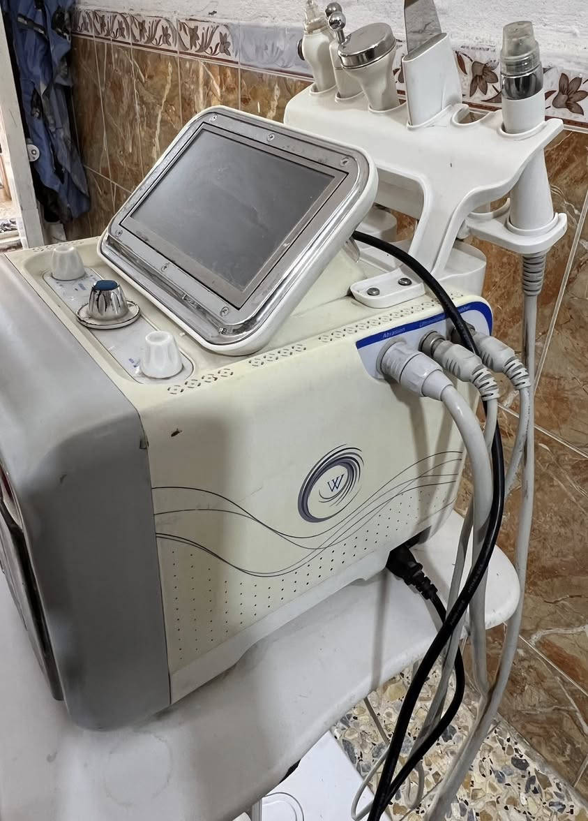 اجهزة صالون ' جهاز حراري كب ميش ايطالي شغال فول رايدتة ب50 وبي مجال
وجهاز هايدرو فيشال شغال على الفحص شاشة لمس  
رايدتة 150 وبي مجال المكان بغداد الحسينية الخاص مفتوح


**إذا كنت صاحب هذا الإعلان وتريد حذفه لأي سبب، رجاءا أرسل رسالة إلى الدعم الفني**