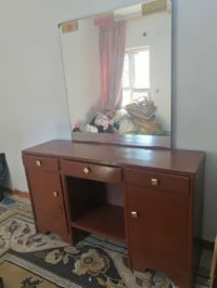 ميز • غرفة نوم • فلوجه حي العسكري