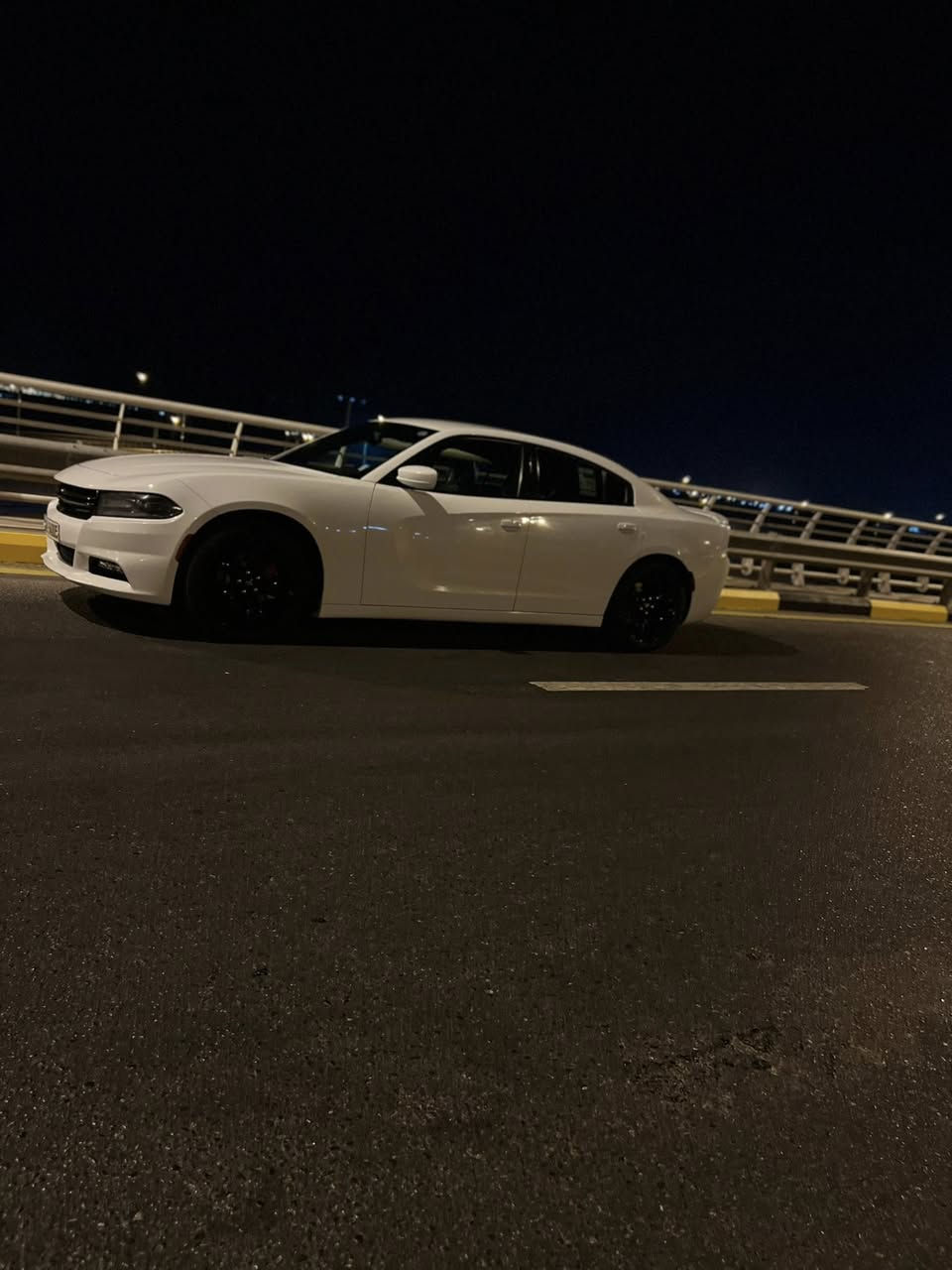 السلام عليكم جارجر sxt
موديل  2019 كندي 
اربيل سنويه جديده 
شرط التحويل 

السياره بيه حالوب قبق صنودك فقط والباقي كفاله السياره جديده مكاني البصره  
 
السعر ٢٣٠ $ 
***********
