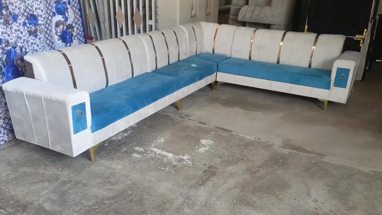 عروض السبت 28/3/ ديوان 10مقاعد مستعمل اسبوع سعرة 150الف***********==***********
