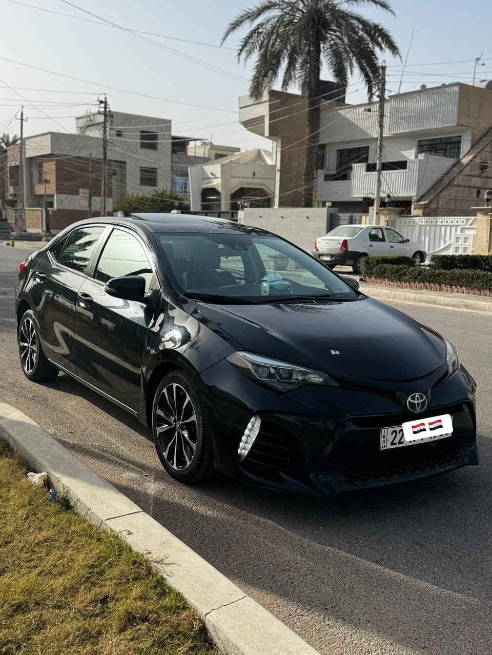 سلام عليكم
كورله مديل ١٧ رقم اربيل الجديد 
فول موصفات عده البصمه 
بيه فقط بنيد 
مكان بغداد سيديه 
السعر ١٢٥ وبيه مجال  
***********
