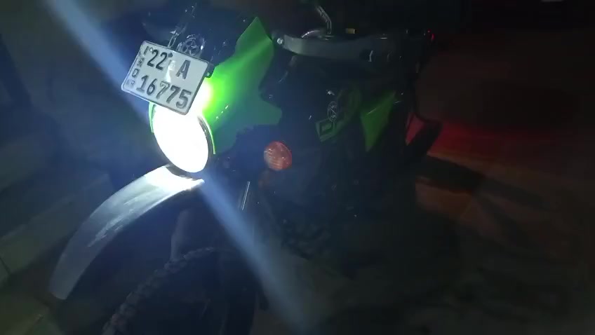 السلام عليكم ديوان للبيع الديل 25 السعر  مليونين وربعميه الاستفسار ***********
