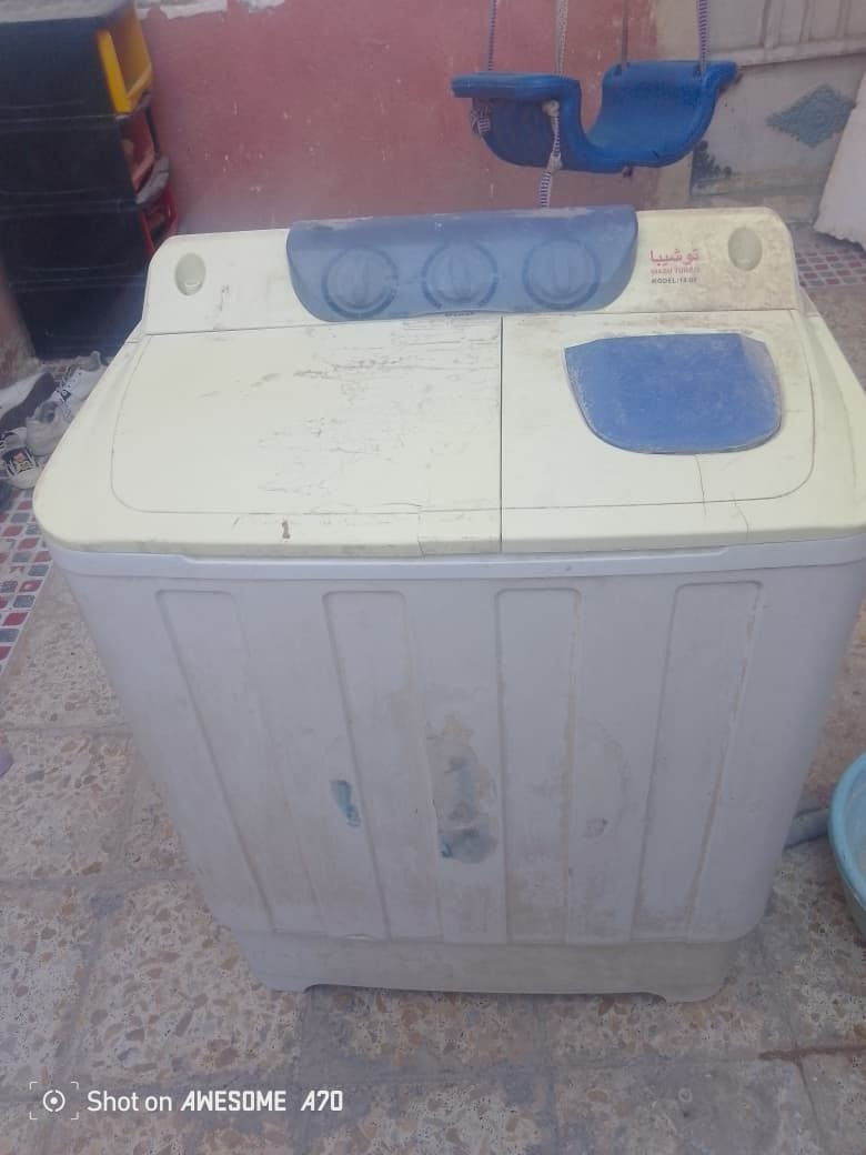 غساله نضيفه مابيها شي ب60 وببها مجال


**إذا كنت صاحب هذا الإعلان وتريد حذفه لأي سبب، رجاءا أرسل رسالة إلى الدعم الفني**