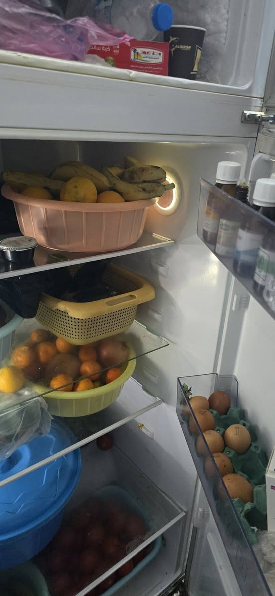 تخم تسكام 550وثلاجه الحجم الكبير مداخله تصليح 325 وبردات 15وبيهن مجال للشرايه مكانهن  المحمودية حي العسكري


**إذا كنت صاحب هذا الإعلان وتريد حذفه لأي سبب، رجاءا أرسل رسالة إلى الدعم الفني**