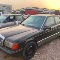 مرسيدس 190 • ١٩٩٠ • جير عادي