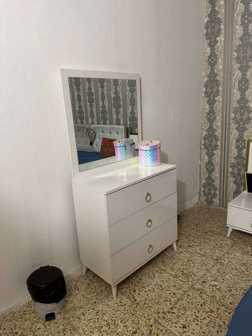غرفه للبيع بسعر٣٥٠ مع برده ودوشك


**إذا كنت صاحب هذا الإعلان وتريد حذفه لأي سبب، رجاءا أرسل رسالة إلى الدعم الفني**