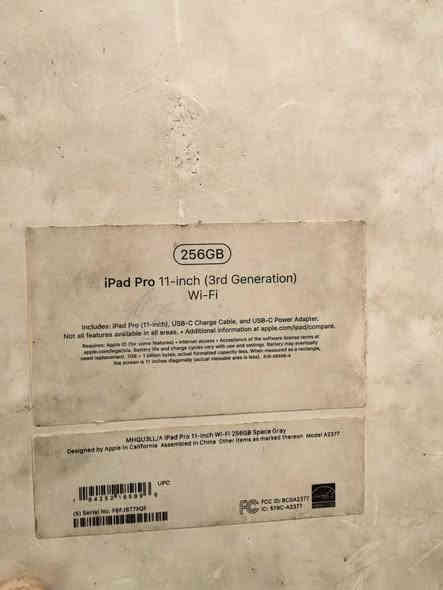 ايباد البيع   11
جيل ال٣

M1
٢٥٦

باتري.   مافحصه بس فوك ٨٠
وتساب ***********.
بغداد
