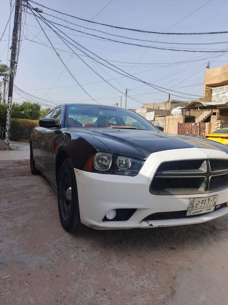 جارجر مديل 2012 محرك 6 سلندر 3600 كير محرك جديد صدر امامي خلفي جديد باتري جديد مدوشمه عام بيه بنيد مبدل وجاملغ خلفي صبغ لايتات زنون سياره جاهزه مكاني بغداد الزعفرانيه السعر140 رقمي  ***********
