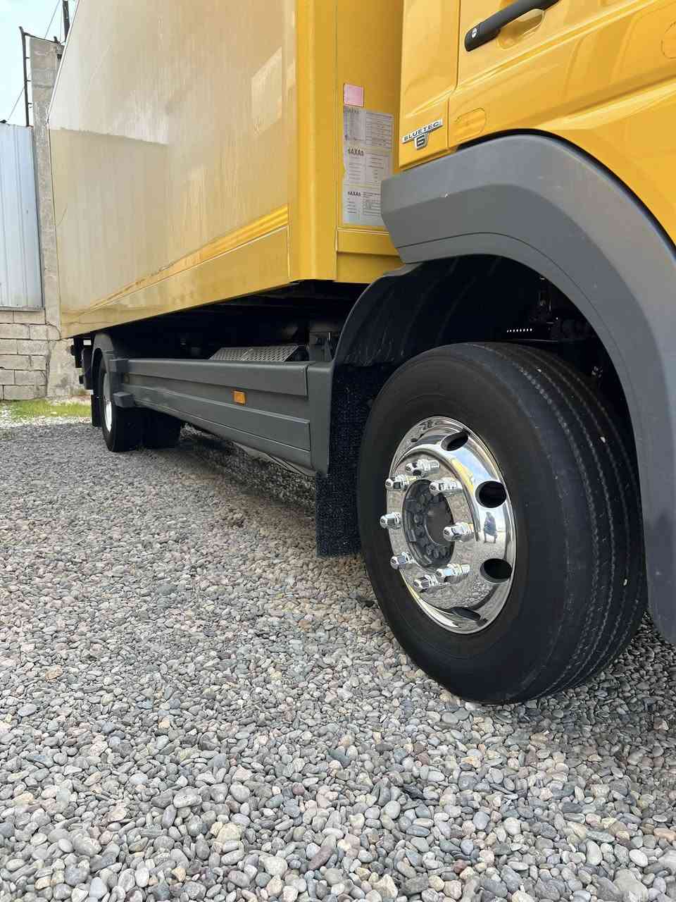 ماشاءالله تبارك الله
سلام عليكم
أتيكووحش لبيع موديل 2017حجم1227
مكفول كفاله عامه 
فول مواصفات
طول 7/25
ماشي242ألف
مكان سليمانية 
معرض ديالي سليمانيه 
***********
