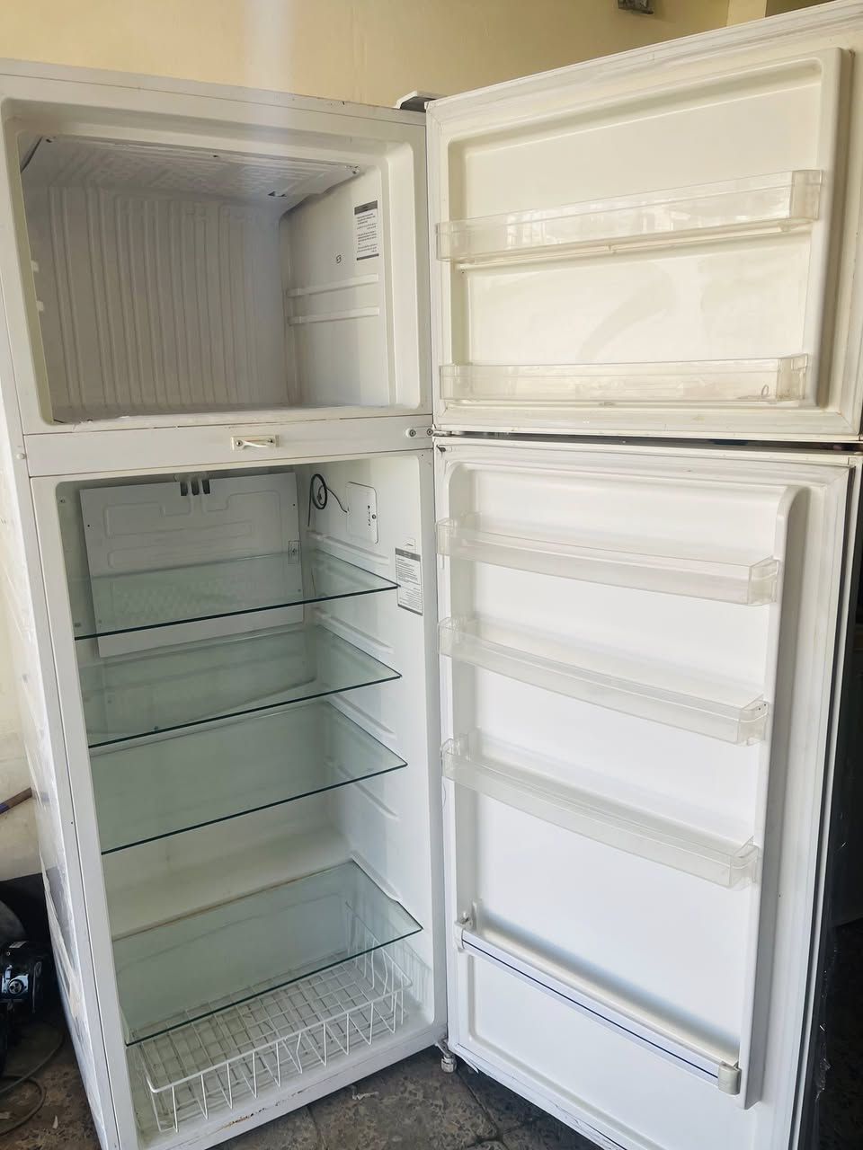 السلام عليكم ثلاجه نوعيه GREEالثلاج مبدله فريزات وبواري كله جديد ماطورها الأصلي،المجرات جام ثلاجه نضافته 85%معروضه 300الف وبيها مجال انطيك ضمان بيها شهر، العنوان حله شارع ٨٠مقابيل بيوت القضاة(جواهر الفرات)


**إذا كنت صاحب هذا الإعلان وتريد حذفه لأي سبب، رجاءا أرسل رسالة إلى الدعم الفني**