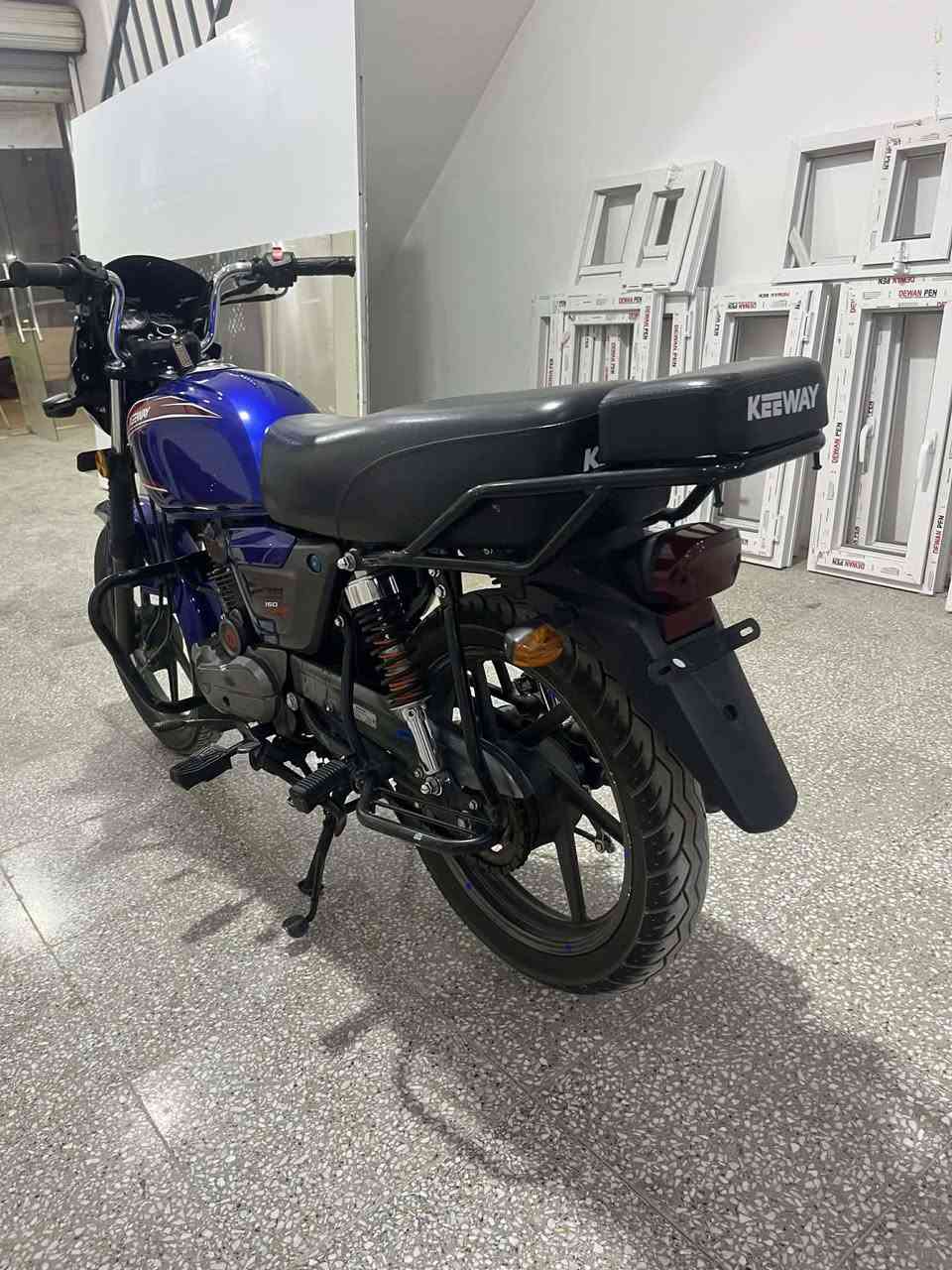 السلام عليكم دراجه كواي ستي للبيع موديل 21
جديده مكان حله مركز مدينة السعر واحد و150اوراق أصولي بيه مجال للشراي الهاتف ***********
