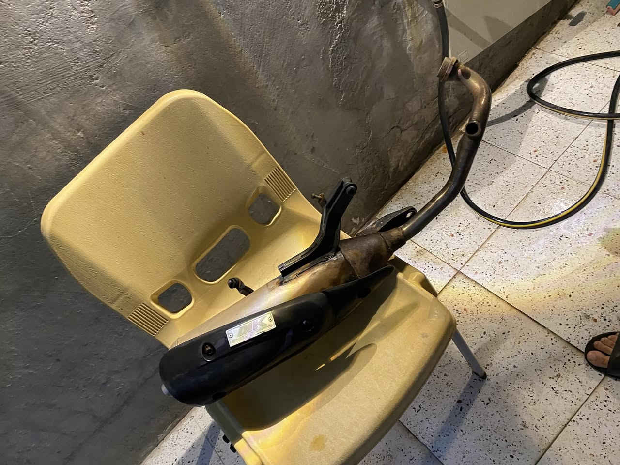 راض تزويد ب اسعار مناسبه

كزوز صجمي ابو الحساس يرهم لكل الدراجات النوزل والكابريتر وكالة MK مابي قطره لحيم

صينيه نضيفه ماركة NCY

صدر RRGS ذهبي لا گايم ولا ينضح دهن ولا مجفت

كلجات ماكس الأمامي RRGS والخلفي ماركة TFC وسبرنگه ضغط 1600 ناقصه صفاكه الكلجات (بيعه وحده مابيع ابحد)

بصرة/ابو الخصيب/عندي توصيل لكل المحافظات


**إذا كنت صاحب هذا الإعلان وتريد حذفه لأي سبب، رجاءا أرسل رسالة إلى الدعم الفني**