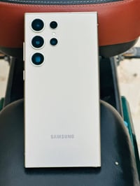 س24 ألترا • ٢٥٦ • شريحتين