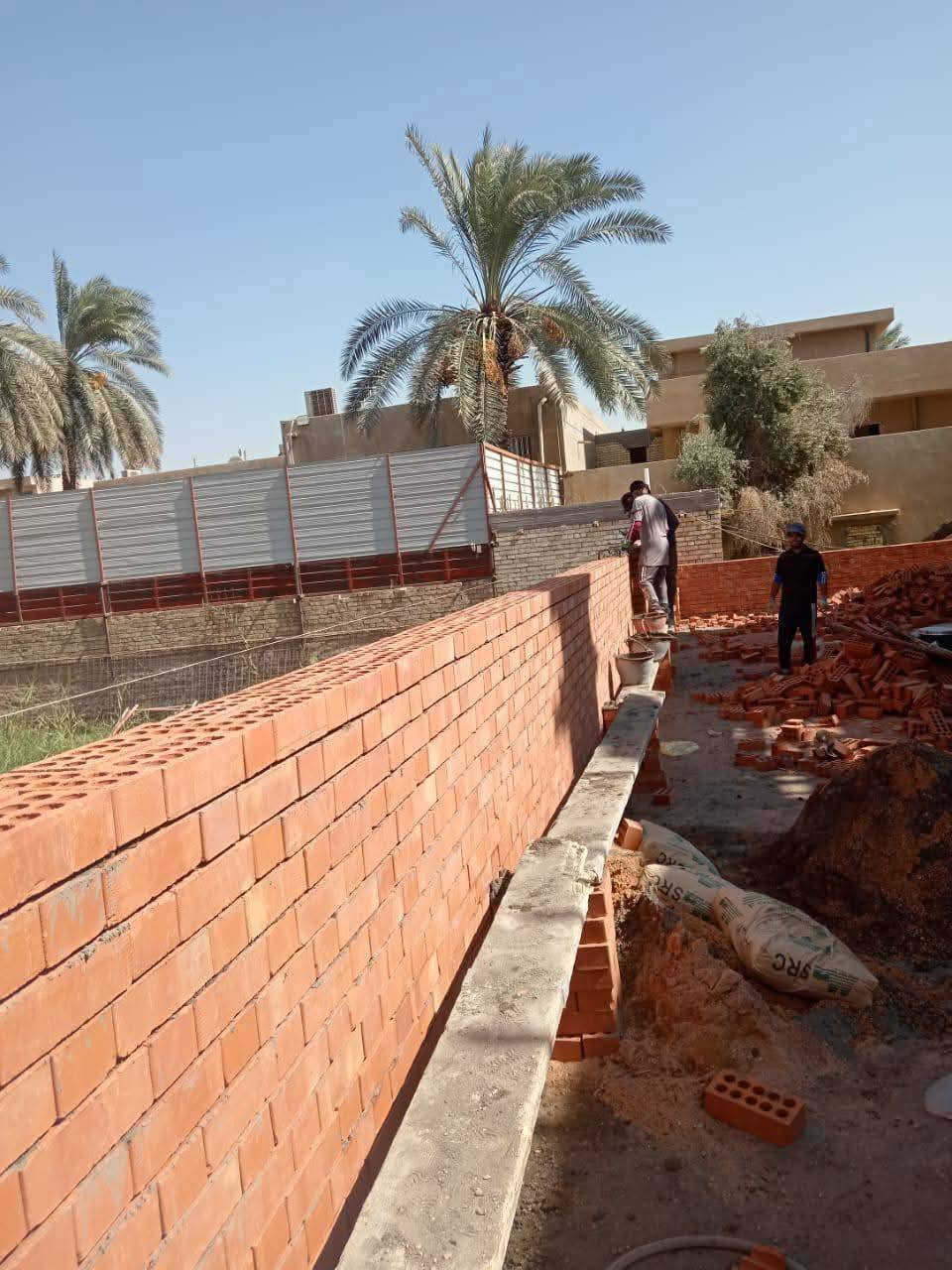 خلفات بناء🏣 شغل مضبوط وزن♎ وتنظيف واشرف مهندس ولتزم بل موعد ***********
