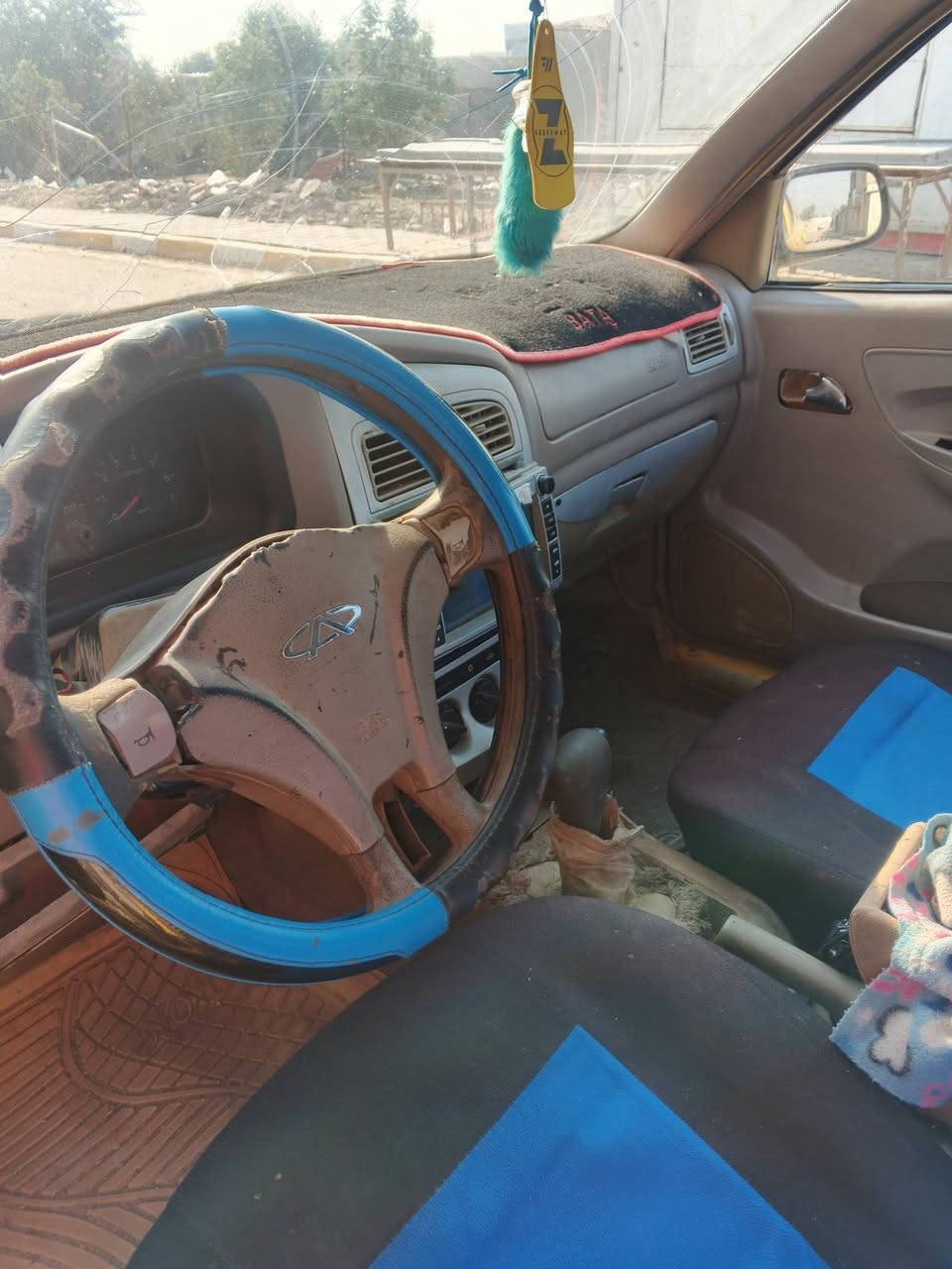 سلام عليكم سياره شيري كوين للبيع أو مراوس كير ومكينه كورلا كهربائيات كله شغاله السعر 27 وبيها مجال عنوان بغداد الحسينيه الراشديه الرقم ***********
