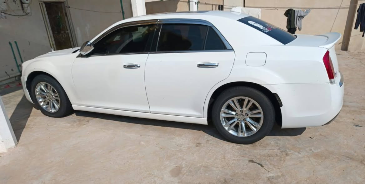 السلام عليكم اوباما كلايزر 2023 اصل 16 سياره حلوه وجديده سعر 195 مكان السياره سفان استفسار على هذا الرقم***********
