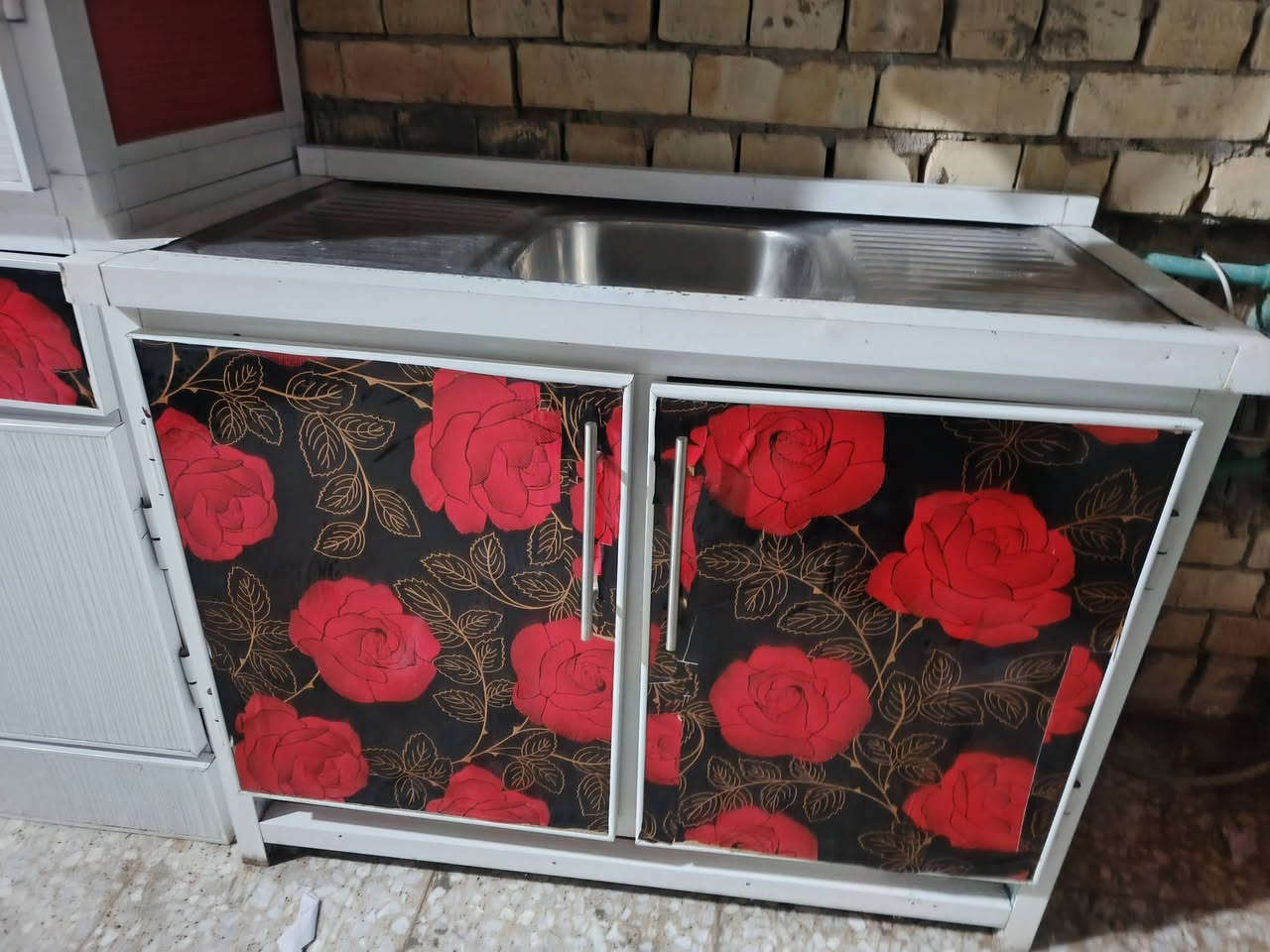 السلام عليكم كاونتر 3قطع ب١٥٠ مكاني سبع البور ***********
