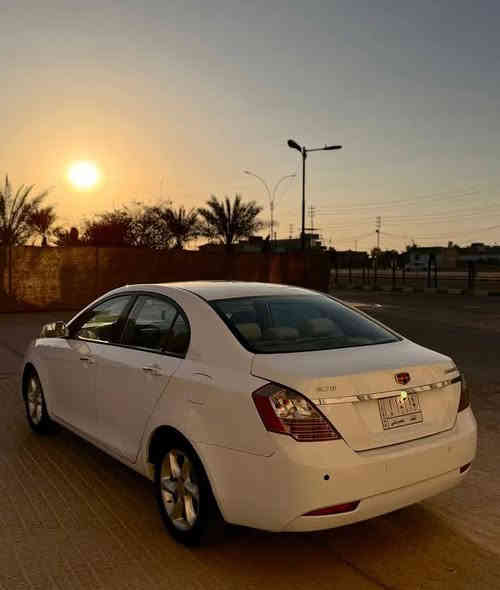 السلام عليكم
جيلي امكراند c7 موديل 2012
رقم السيارة نجف السعر 66 ورقة وبيه مجال 
محرك 1800 نظيف ناعم جدا
كير ومحرك على وضع الشركة جدد
فتحة سقف + اشاير مري
تبريد ثلج
بيه جاملغ عكس السايق بارد
والباب الي يم السايق صبغ بسيط 
لغد وشاصي مكفول
سيارة نظيفة كلش غراضه كله على وضع الشركة نقصه بور ستيرن فقط
ملاحظة/ السنوية ساقطة ( ينخصم من السعر مال غرامة ) 
اني مكاني بغداد الدورة السيارة باسم صاحبي مكانة بالنجف ( تحويله مضمون) 
للاستفسار ***********
