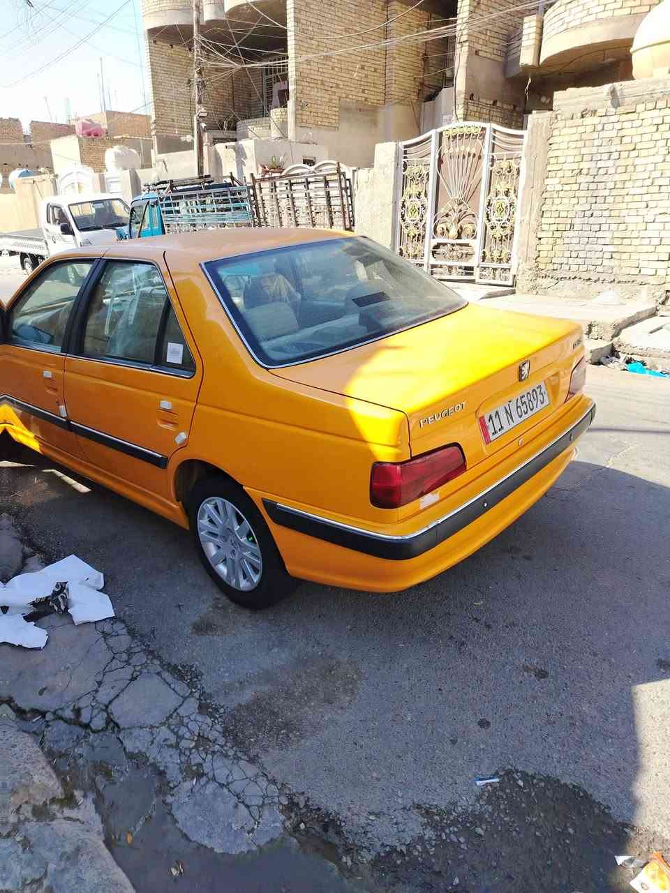 السلام عليكم بيجو موديل 21 سياره مقفوله هيئه غرامات سياره حره رقم بغداد المكان بغداد غير متواجد على الفيس رقم الهاتف***********
