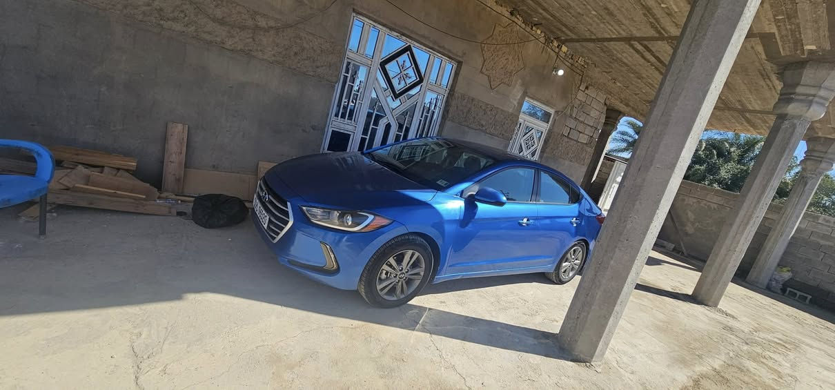 السلام عليكم ورحمة الله وبركاته للبيع
النترا وارد امريكي بيه ٣قطع وقطعه كلير 
٢٠١٨فول سياره فتحه وبصمه والموصفات المعروفه الي بصوره امامكم مكينه وكير بحاله الزيرو تبريد حداديه كله جديد 
رقم بغداد بسمي


**إذا كنت صاحب هذا الإعلان وتريد حذفه لأي سبب، رجاءا أرسل رسالة إلى الدعم الفني**