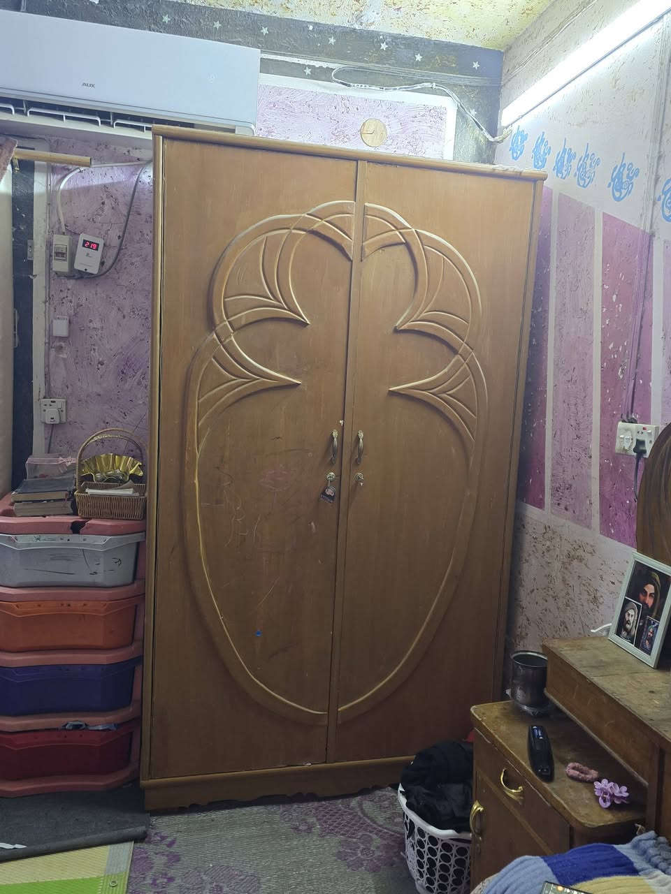 كنتور ابو 6باب تسكام ب350 وبي مجال +كنتور 2باب ب125 وبي مجال قليل + ميز بلازمه تسكام جديد ب150 +رافع قدره استخدام موسمين 45 انبير ب175 وبي مجال  +ثلاجه حجم 16 بس الفريزه جمد الجوه ماكو ب100 +ثلاجه حجم 10 شغاله ب125  مكاني نجف


**إذا كنت صاحب هذا الإعلان وتريد حذفه لأي سبب، رجاءا أرسل رسالة إلى الدعم الفني**