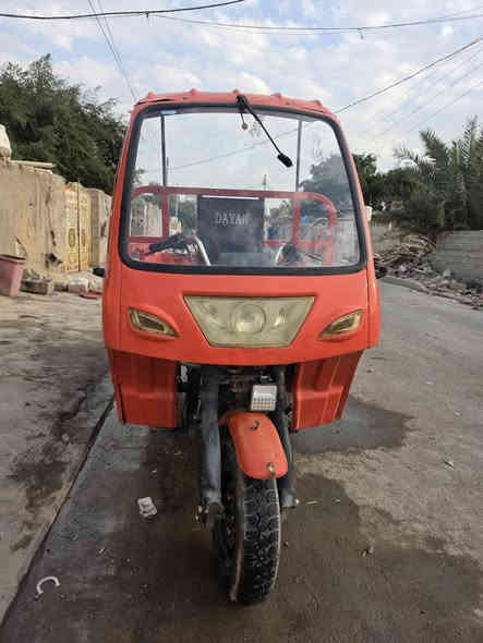 السلام عليكم ستوتة دايوان موديل 2017 محرك جديد كهرباءيات كله شغال اوراق كاملة السعر 1700 وبيها مجال قليل مكاني بغداد جسر ديالى ***********
