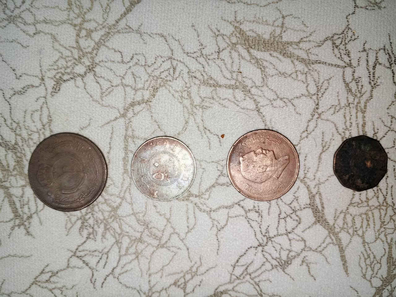 السلام عليكم هاي العملات جانت من ضمن اعراض جدو الله يرحمه 🥲


**إذا كنت صاحب هذا الإعلان وتريد حذفه لأي سبب، رجاءا أرسل رسالة إلى الدعم الفني**