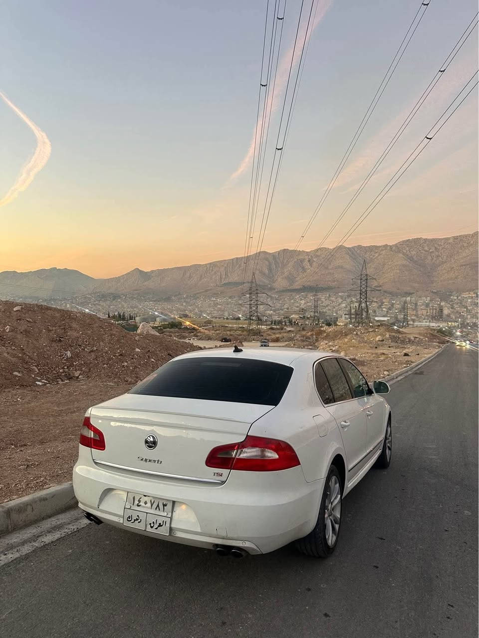 سكودا suber B 
موديل ٢٠١٣  كلين فول فول مواسفات vip سلايت اوتو پارك لاويت متحرك ستيرن بلاجكتور عالي ناسي
كوشنجلد هيته ر  كوشن خه زن ٣ په رده كاميره سينكوبشت حه ساس  حجمي محركي 2.0T
گئرو مه كينه بشه رت 
(***********)
13 ورقه غرامه 
دهوك دهوك, العراق
