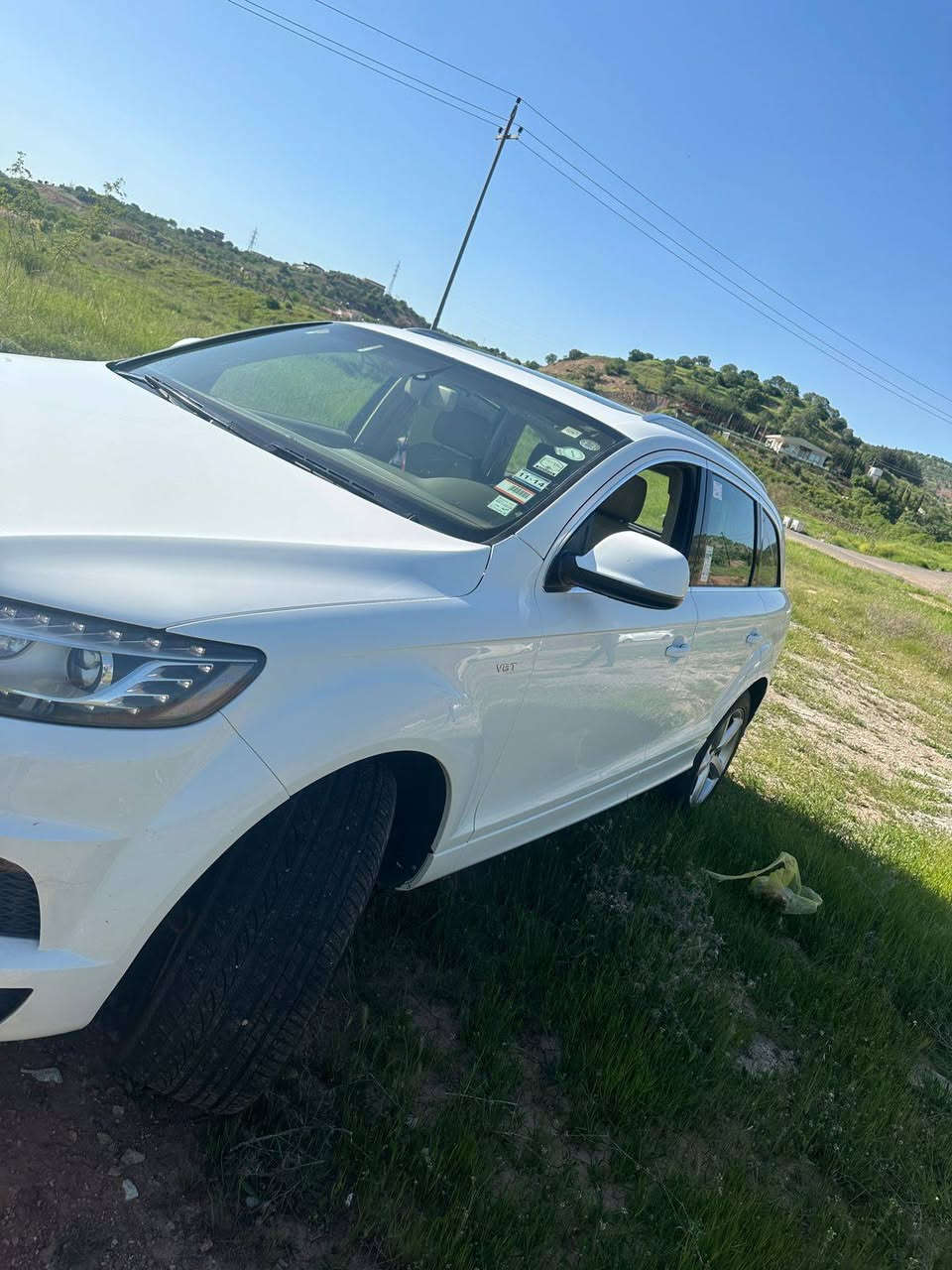 اودي Q7للبيع موديل2011 مكفوله كفاله عامه من ضربه والصبغ وكالة سردار السياره ماشيه163الف كيلو السعر 150$الاتصال علا الرقم ***********1
