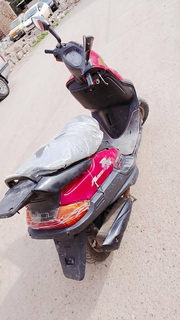 دراجه فضائي 140نظافه فول اخت الجديده نقصها بس سلف 300وبيها مجال للشراي
للتواصل***********
