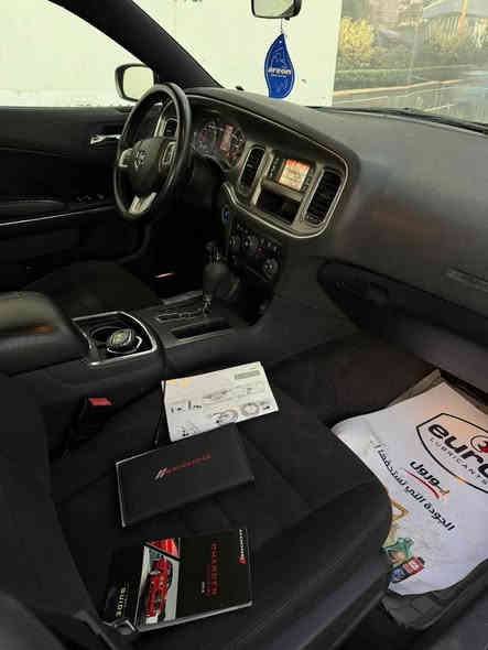 جارجر 2012 ماشه 118 حقيقي كفاله عامه عده باب الخلفي مبدل اصلي السياره كلش جديده وجاهزه السعر145
***********
