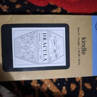: السلام عليكم، عندي Kindle Gen 11، سعة 16GB، جديد بالكرتون كامل، لون ...