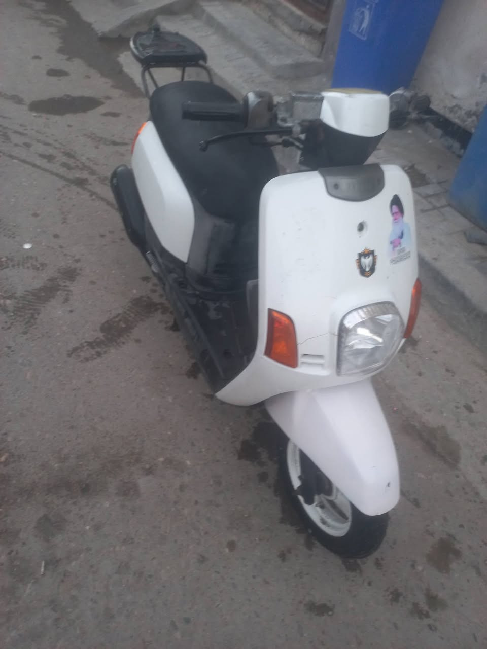 السلام عليكم دراجه بوليس للبيع دراجه نضيفة بيهة سستم سماعات مكاني بغداد السعر 600 وبيهة مجال رقم الهاتف ***********
