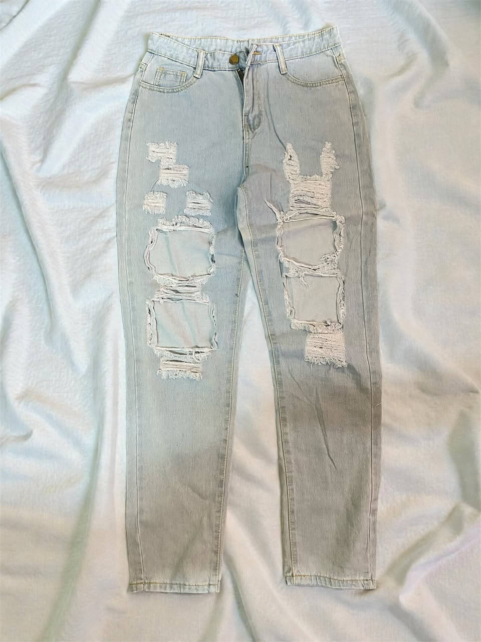 مرحبا بنات 🌸

عندي 10 بناطيل جینس، كلش حلوة وموضات جديدة ✨

🔹 كلها جديدة وما مستعملة 

🔹 کلهم سعر مناسب 

للطلب أو الاستفسار:

✔️ اكتبي تحت التعليقات

✔️ أو راسلني عالخاص مباشرة


**إذا كنت صاحب هذا الإعلان وتريد حذفه لأي سبب، رجاءا أرسل رسالة إلى الدعم الفني**