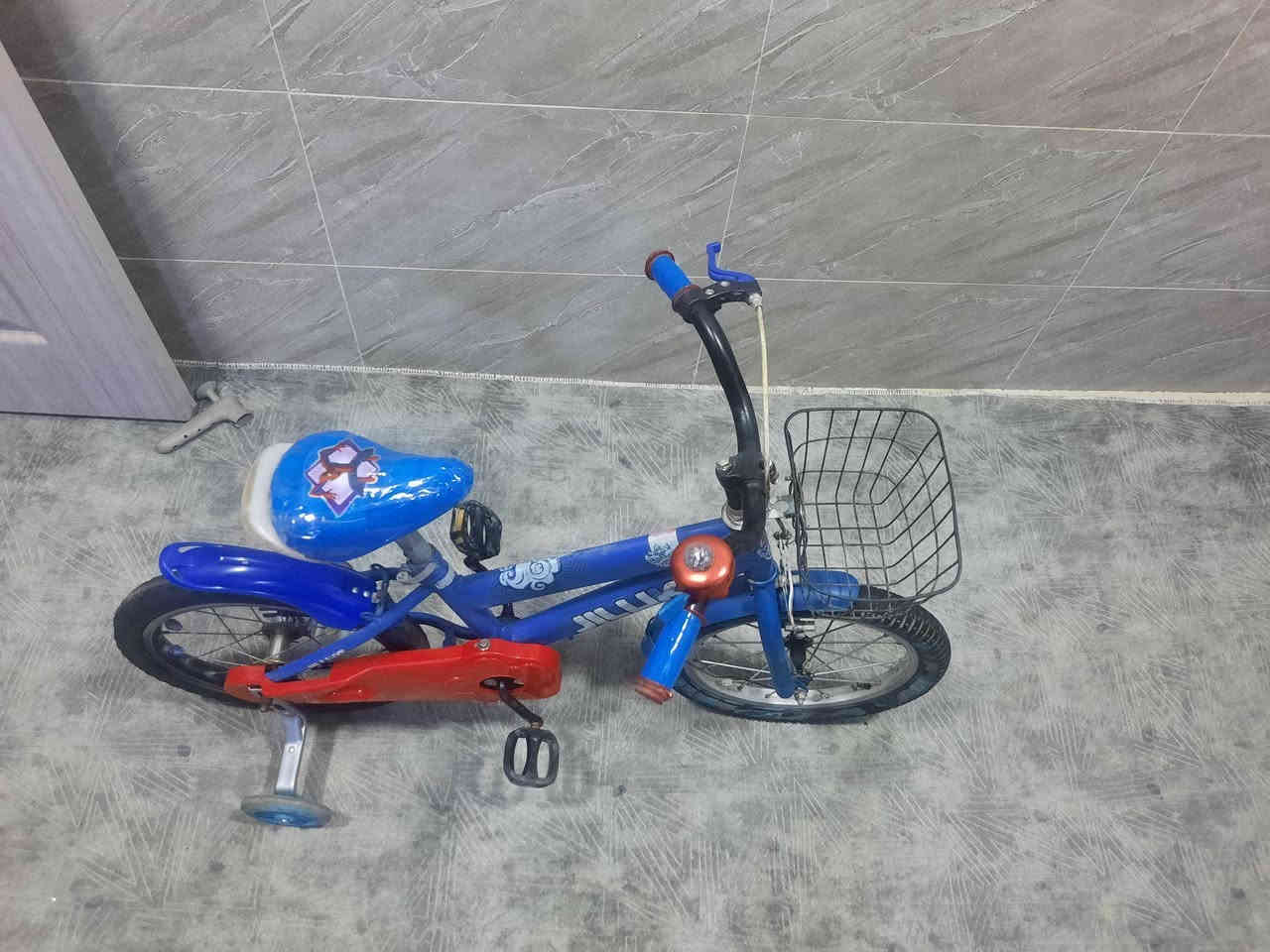 بايسكل حجم ~16~ماركة قوية
25الف كركوك//*********** كركوك, العراق
