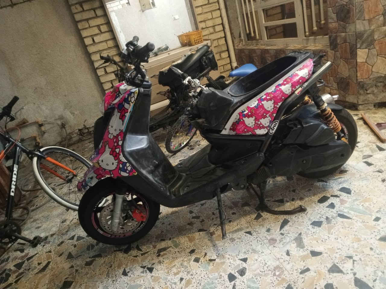 سلام عليكم سكنس جبلي للبيع او مراوس مع سكنس فقط مكاني بغداد بلديات
طافيه مادري شبيه نار بيه بس بانزين ما ينزل عوزه ترتيب
نصبته حلوه بيه صالنصه اصليه ودبلات رياضي وتطواله
سعر 500 مكاني بغداد بلديات ***********
