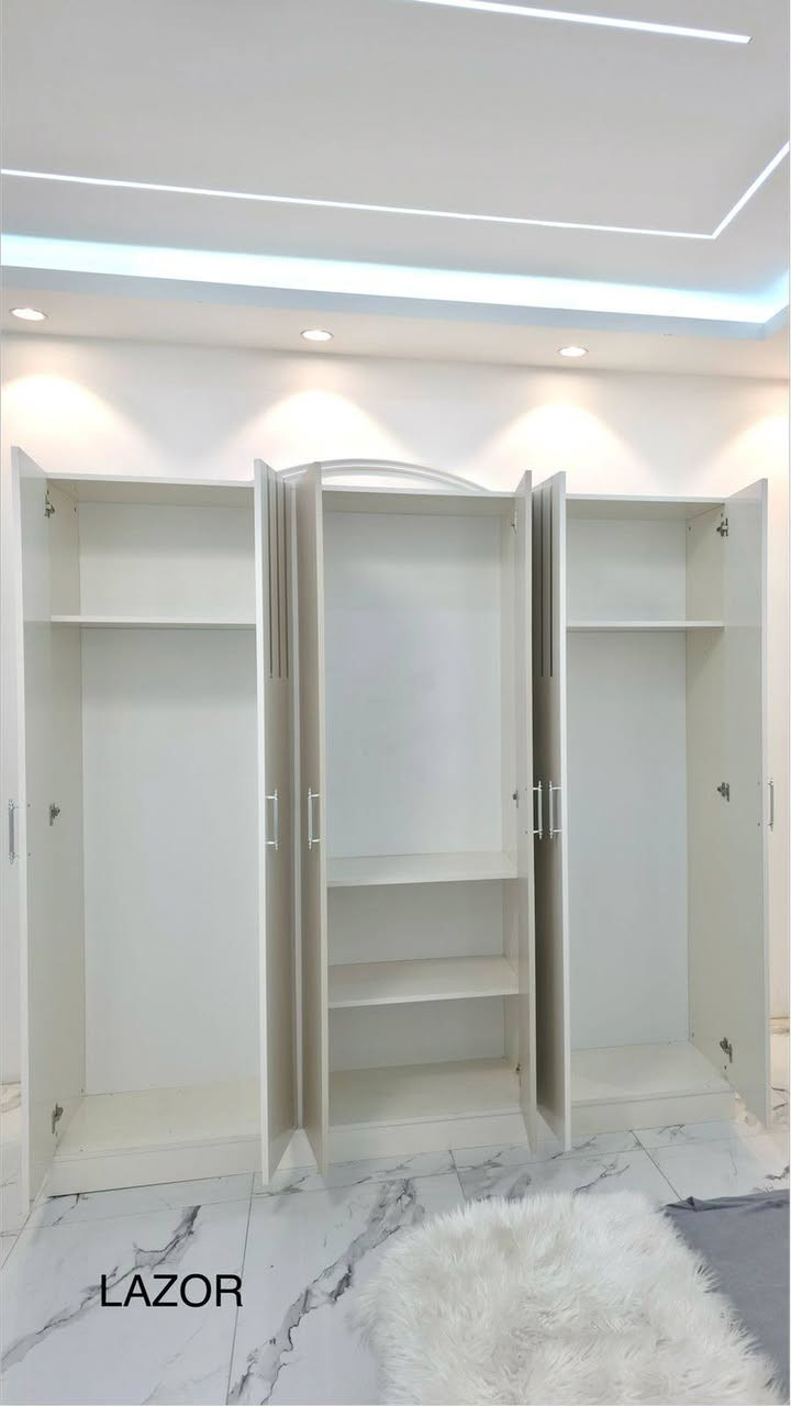 السلام عليكم غرف نوم تركي بسعر 750 معة الاشد ونقل وتوصيل لكافة المحافظات مجاني، ولتواصل ***********/***********
